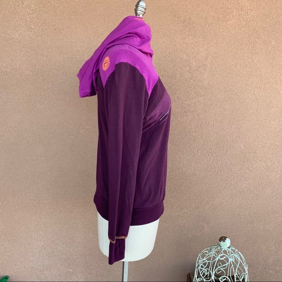 ABK Women’s Manon Hoodie - Picture 11 of 12